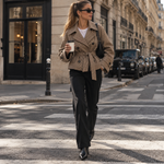 Margot Karo-Trenchcoat – Kurzer Damen-Trench mit Bindegürtel
